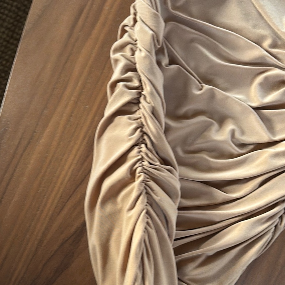 Express Beige Ruched Tube Set - Picture 4 of 6